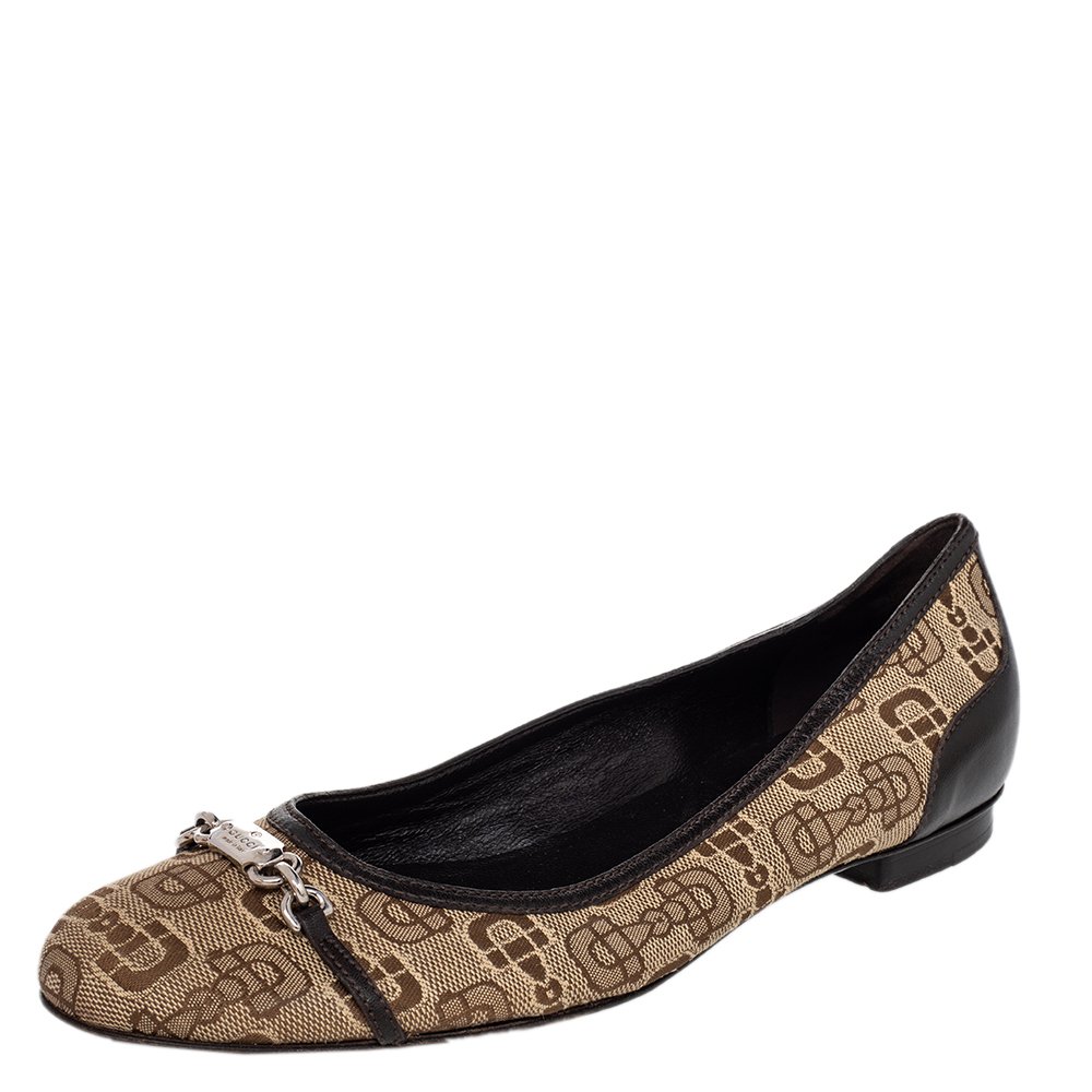 Gucci Beige/Brown Canvas And Leather Logo Embellished Ballet Flats Size 39