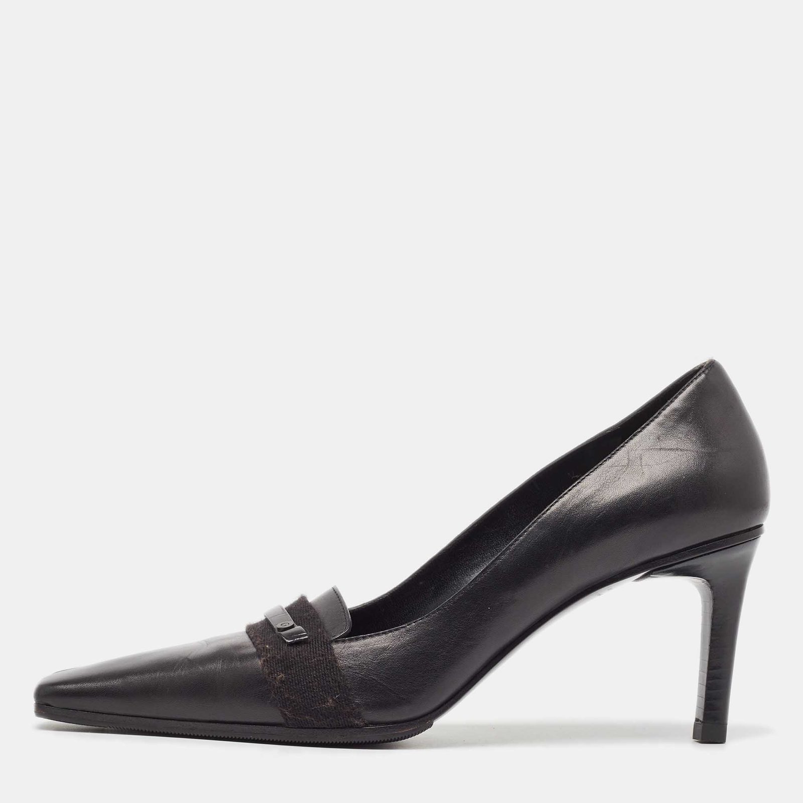 Gucci Vintage Black Leather Pointed Toe Pumps Size 38.5