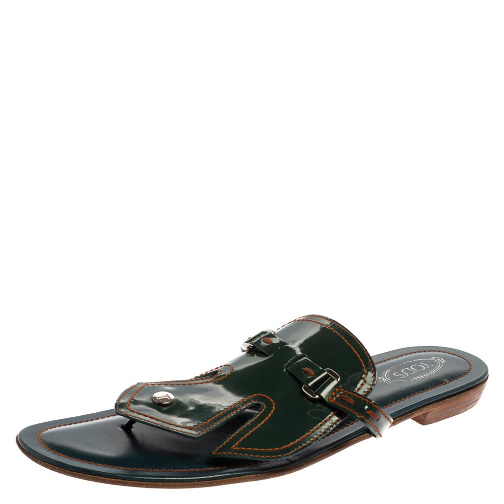 Tod's Green Patent Leather Buckle Detail Thong Flats Size 40.5