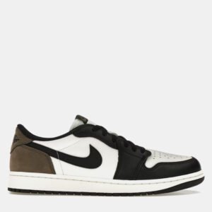 Air Jordan Mocha Jordan 1 Retro Low OG Sneaker Size EU 42