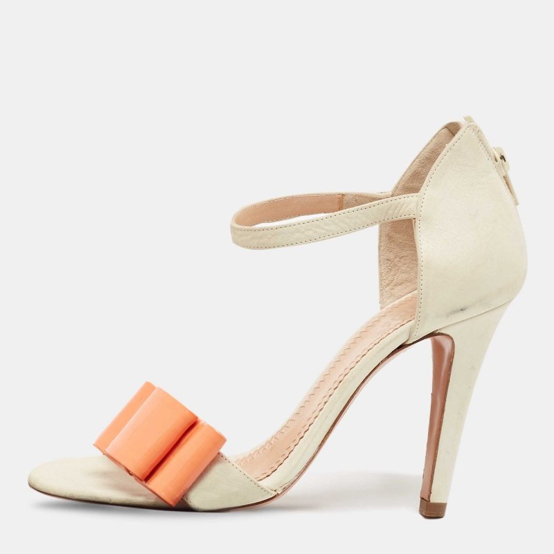 Chloe Cream Leather Ankle Strap Sandals Size 37