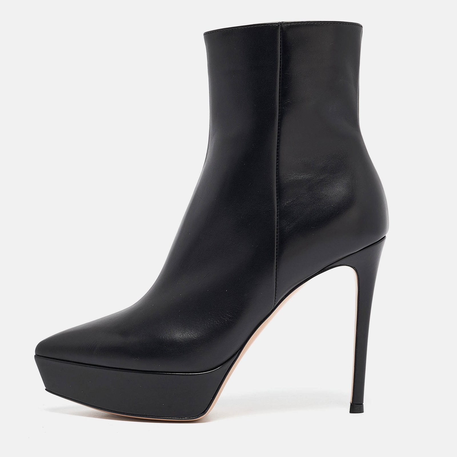 Gianvito Rossi Black Leather Ankle Length Boots Size 38