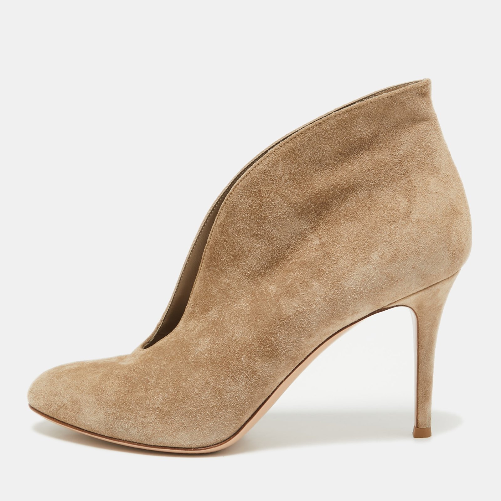 Gianvito Rossi Beige Suede Vamp Booties Size 39