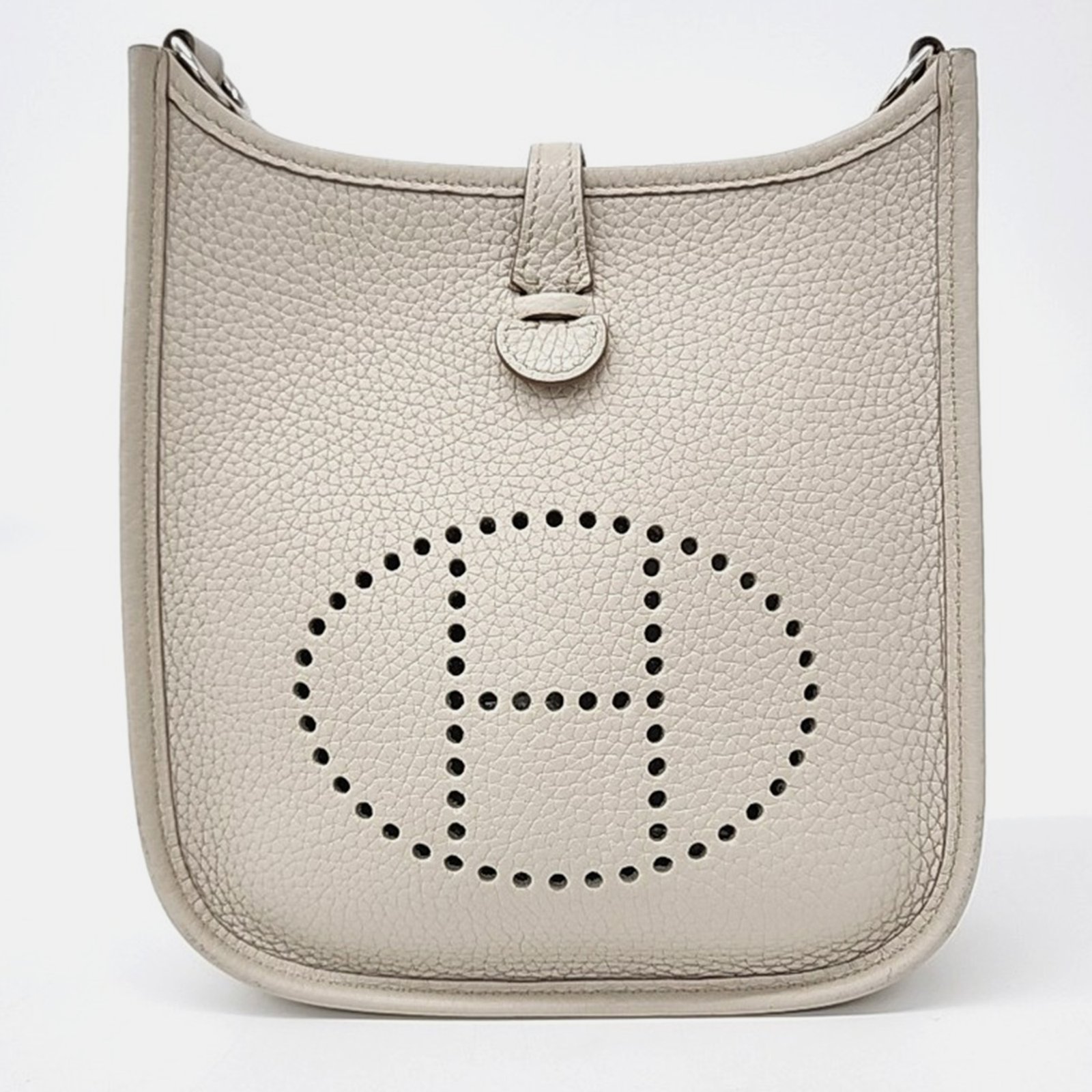 Hermes Evelyn 16 bag