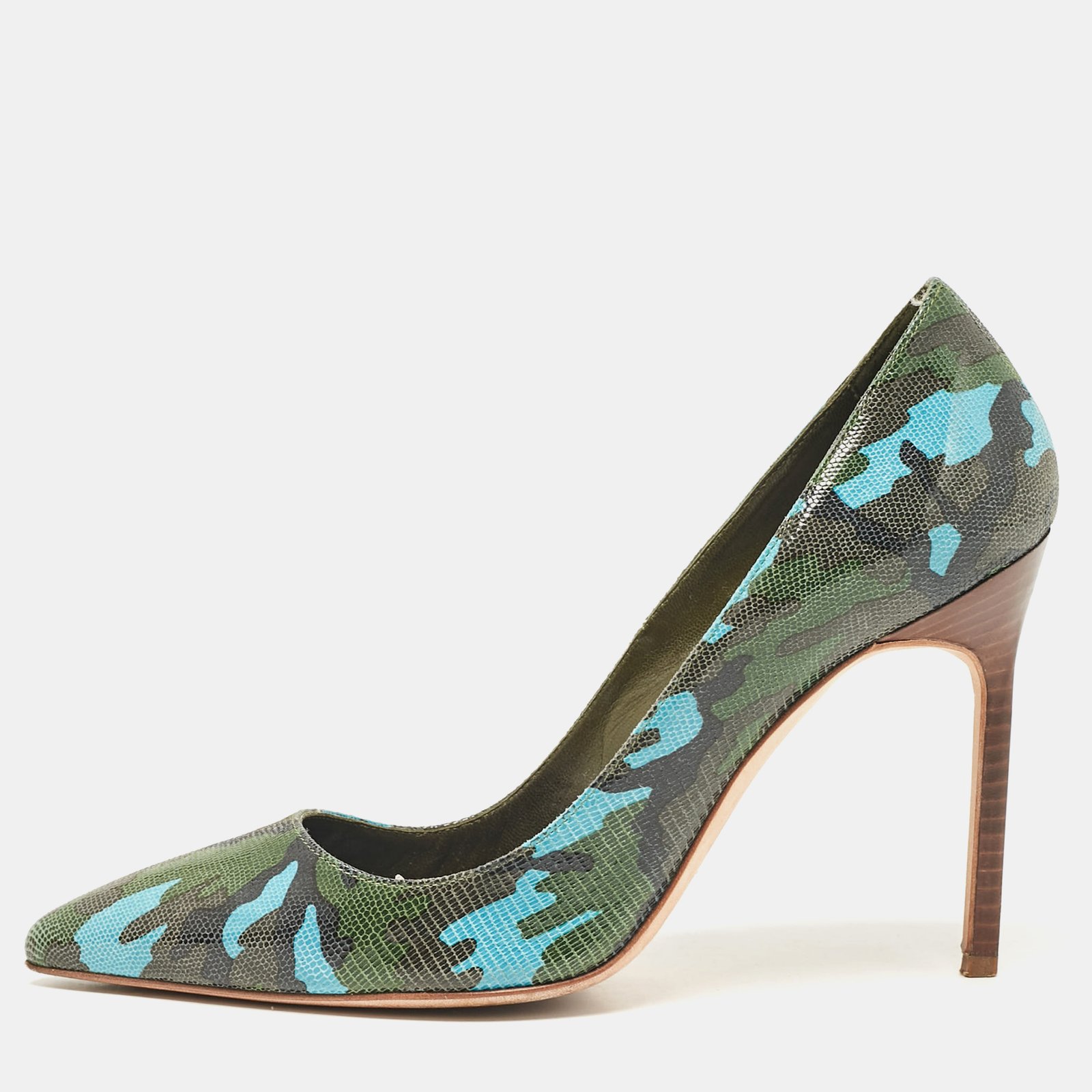 Manolo Blahnik Tricolor Camouflage Print Embossed Lizard Pointed Toe Pumps Size 38
