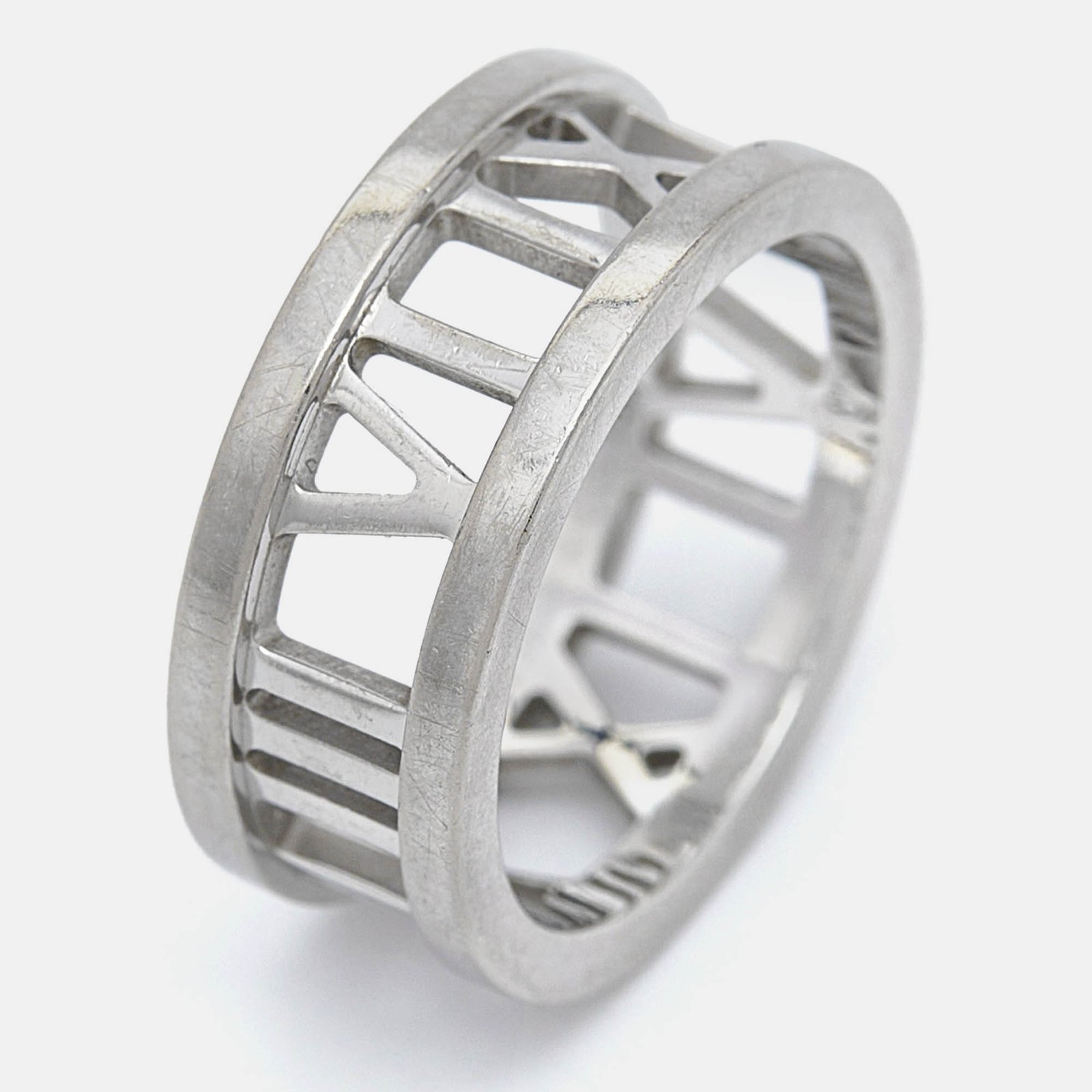 Tiffany & Co. Atlas 18k White Gold Ring Size 47