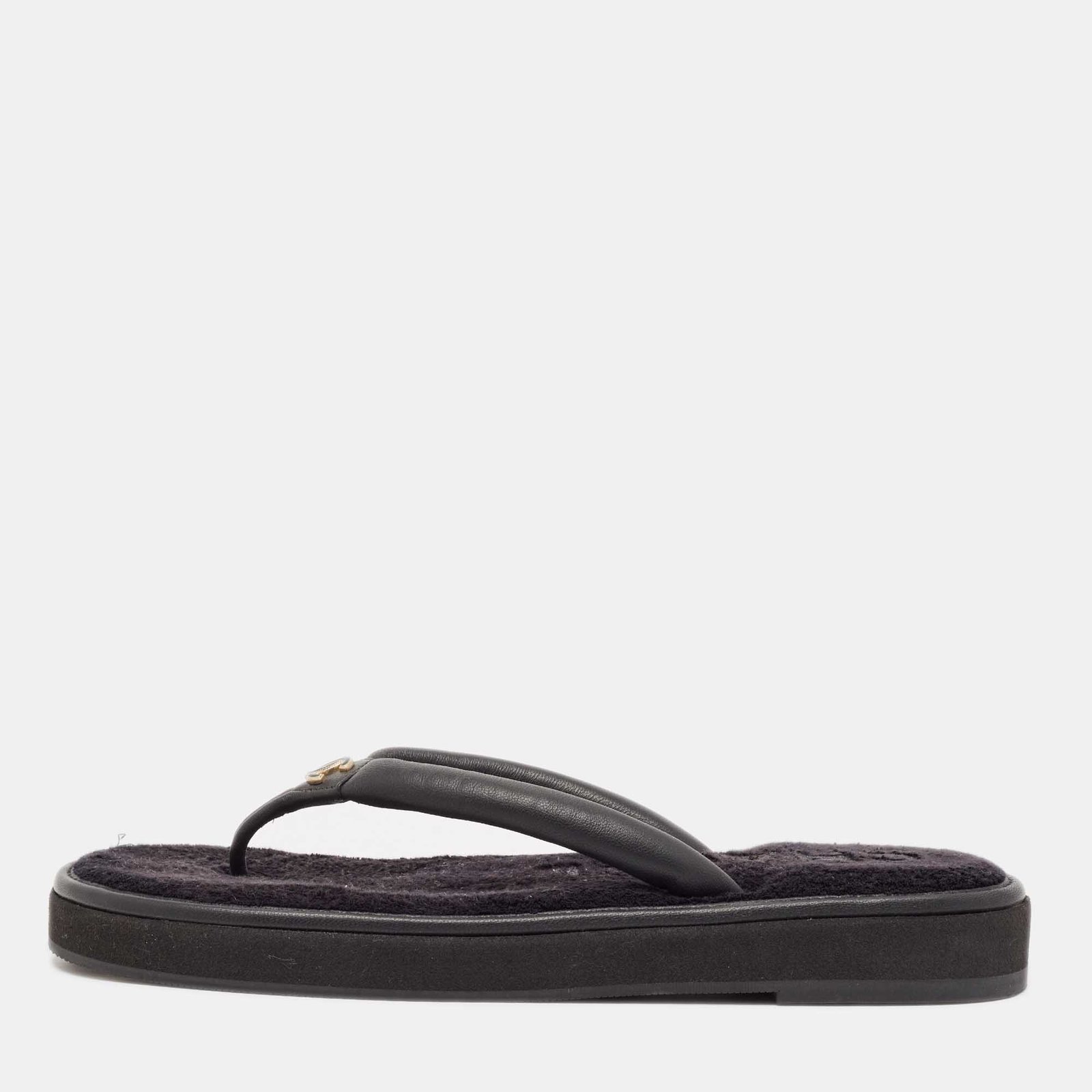 Chanel Black Leather CC Thong Flats Size 39