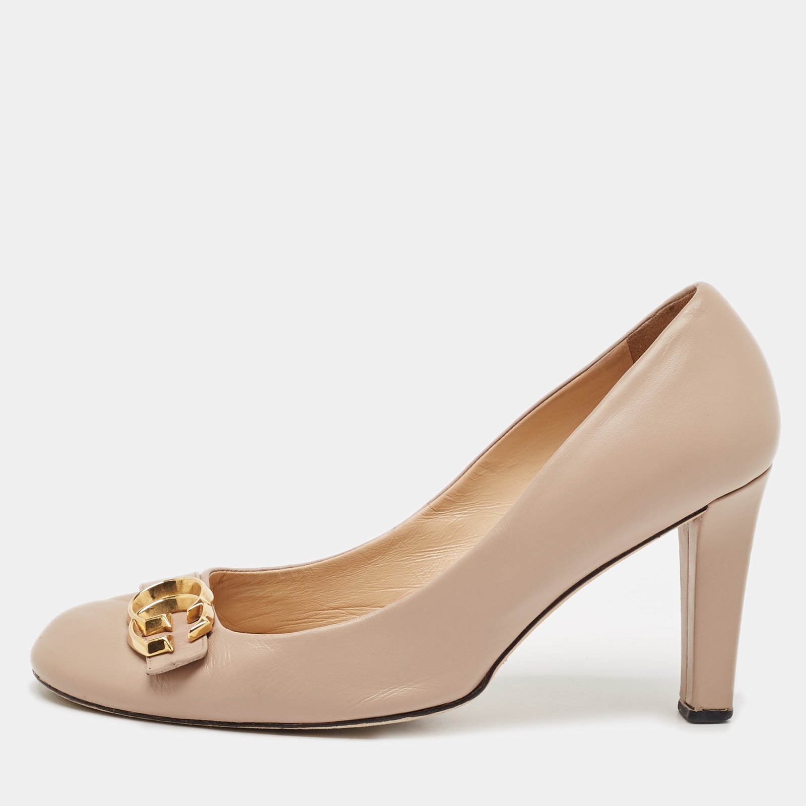 Gucci Beige Leather GG Marmont Pumps Size 40