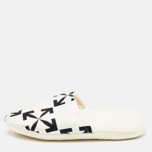 Off-White White/Black Arrow Pattern Fabric Slippers Size L/XL