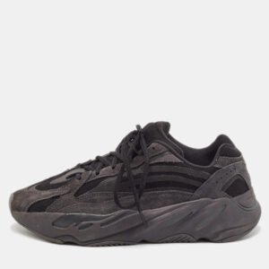Yeezy x Adidas Black/Grey Canvas and Suede Boost 700 V2 Vanta Sneakers Size 42 2/3