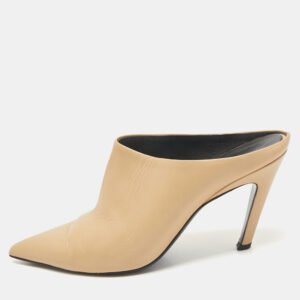 balenciaga beige leather pointed toe  mules size 38