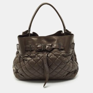luxury-women-burberry-used-handbags-p1148498-011.jpg burberry olive green quilted leather medium enmore hobo