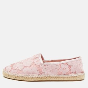 CH Carolina Herrera Pink Lace and Satin Pearls Embellished  Espadrille Flats Size 39