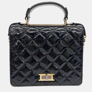 Chanel tote chain bag