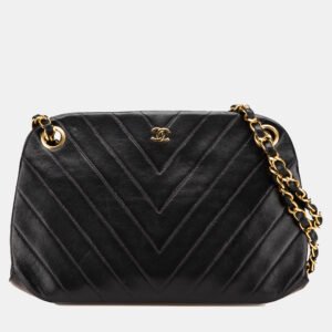 luxury-women-chanel-used-handbags-p1146147-015 Chanel Black CC Chevron Lambskin Frame Chain Shoulder Bag