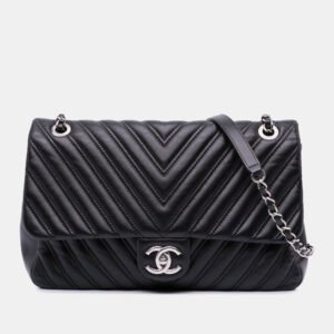 Chanel Black Jumbo Classic Chevron Lambskin Double Stitch Single Flap
