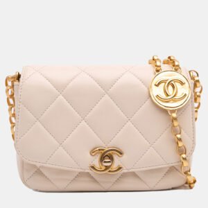 luxury-women-chanel-used-handbags-p1149457-009 Chanel Beige Small Quilted Lambskin CC Coin Flap