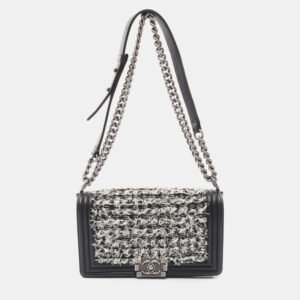 luxury-women-chanel-used-handbags-p1151236-010 Chanel Black/White Leather Fabric Boy Chanel Chain Shoulder Bag