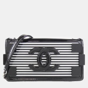 Chanel Black Enamel and Leather Boy Shoulder Bag
