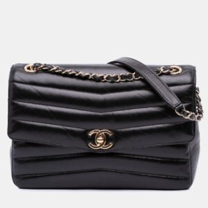 Chanel Black Chevron Shiny Lambskin Miroir Flap