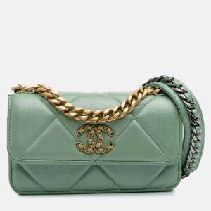 Chanel Green Quilted Lambskin 19 Wallet on Chain