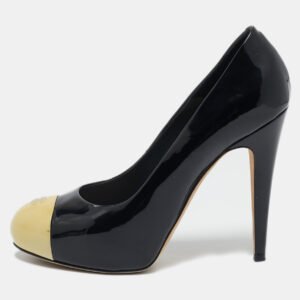 Chanel Black/Cream Patent CC Cap Toe Pumps Size 39