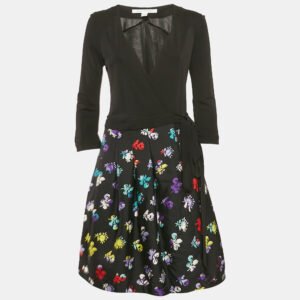 Diane Von Furstenberg Black Wool Blend and Jersey Pleated Wrap Jewel Dress M