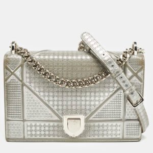 luxury-women-dior-used-handbags-p1156330-024 Dior Silver Microcannage Patent Leather Medium Diorama Shoulder Bag
