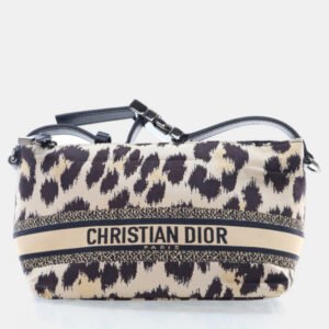 Chanel CC Allure Mini White Lambskin Vanity Case With Chain