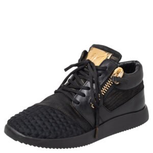 luxury-women-giuseppe-zanotti-used-shoes-p466697-009 Giuseppe Zanotti Black Suede And Leather Low Top Sneakers Size 37