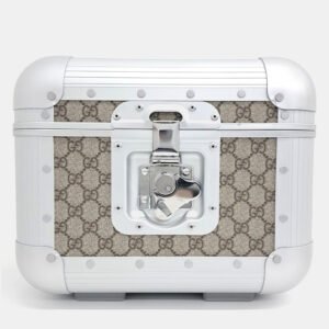 Gucci Beige Coated Canvas XFPM Beauty Case