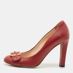 Gucci Red Leather GG Buckle Pumps Size 38.5