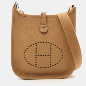 Hermes Sesame Taurillon Clemence Evelyne TPM Amazon Shoulder Bag