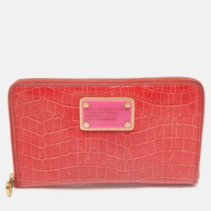 Marc by Marc Jacobs Red Croc Embossed Patent Leather Organizer Zip Clutch