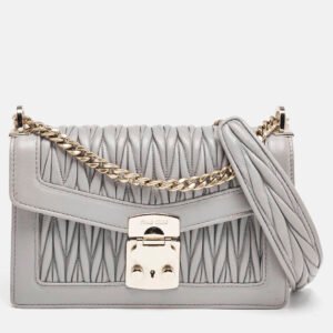 luxury-women-miu-miu-used-handbags-p1146012-018.jpg miu miu grey matelassé leather confidential crossbody bag