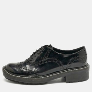 Miu Miu Black Patent Brogue Leather Oxfords Size 38.5