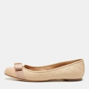 Salvatore Ferragamo Beige Quilted Patent and  Leather Varina Ballet Flats Size 37.5