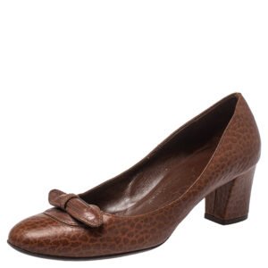 luxury-women-salvatore-ferragamo-used-shoes-p457357-004 Salvatore Ferragamo Brown Leather Block Heel Pumps Size 38.5
