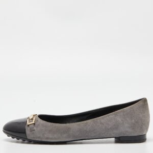 Tod&rsquo;s Grey/Black Suede and Patent Leather Buckle Detail Ballet Flats Size 36.5