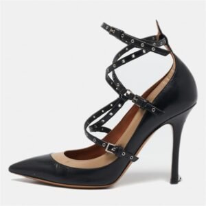 luxury-women-valentino-used-shoes-p1140908-1744863646-011 Valentino Beige/Black Leather Love Latch Detail Eyelet Embellished Pumps Size 37