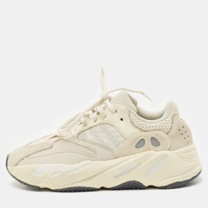Yeezy x Adidas Cream Suede and Mesh Boost 700 Analog Sneakers Size 39 1/3