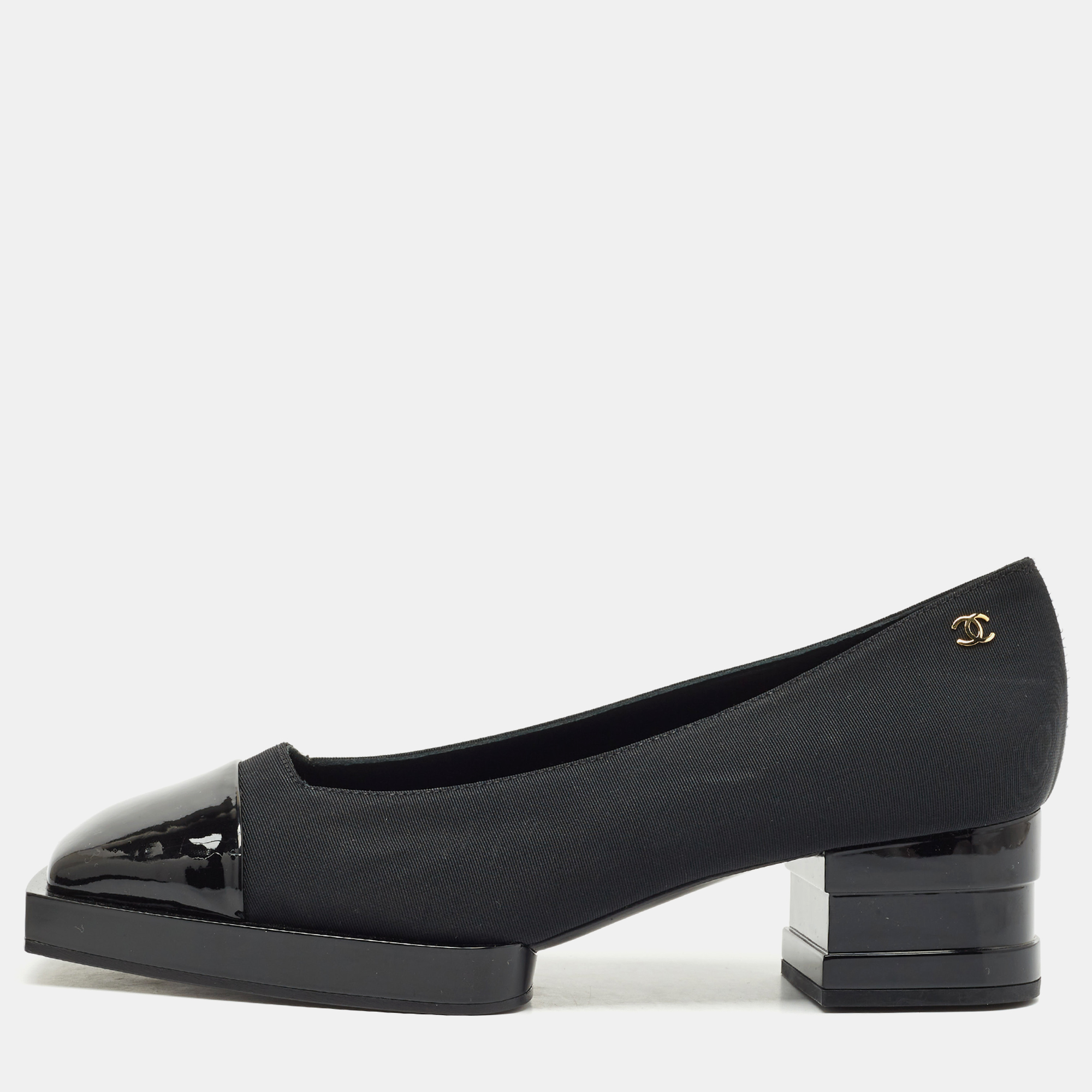 chanel black patent leather and canvas square cap toe cc block heel pumps size 38