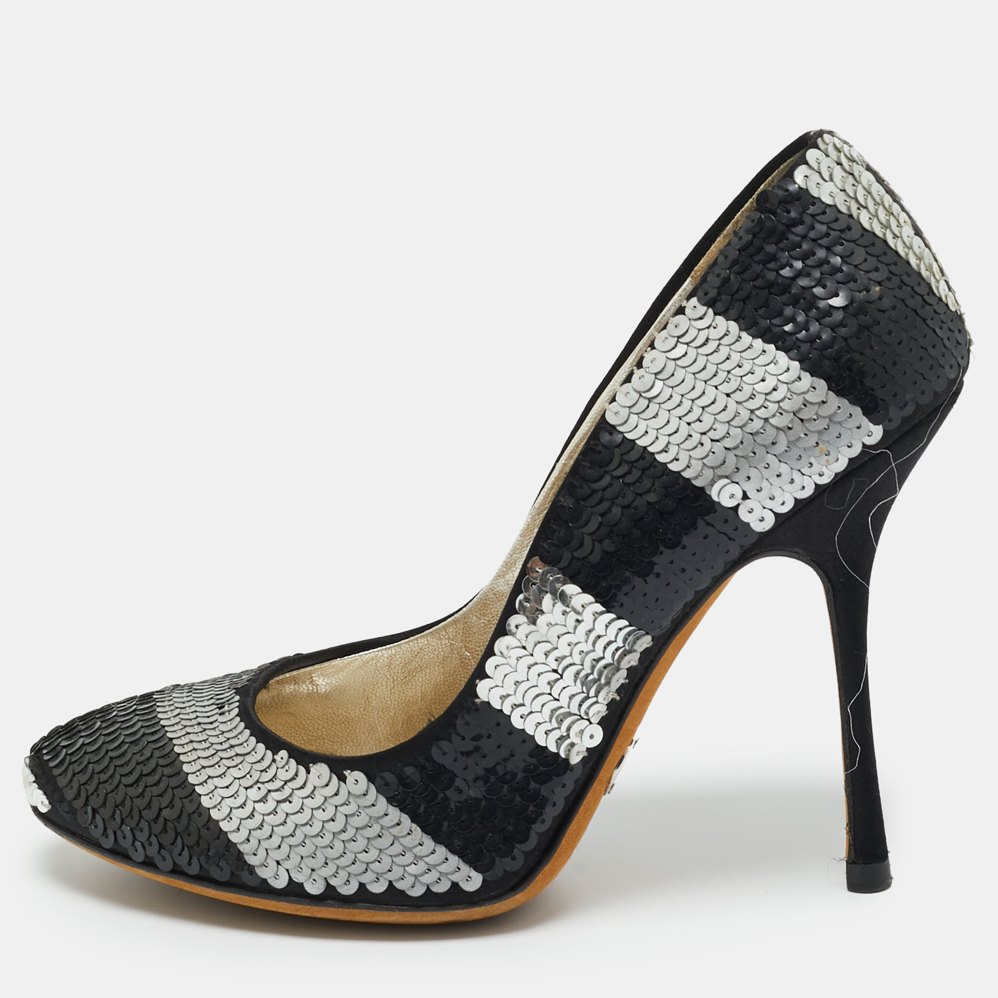 dolce and gabbana black/silver sequin round toe pumps size 36.5