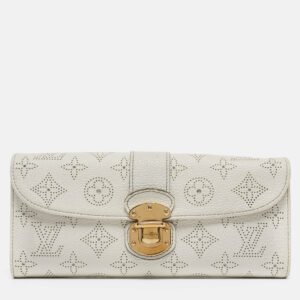 louis vuitton white monogram mahina leather amelia wallet