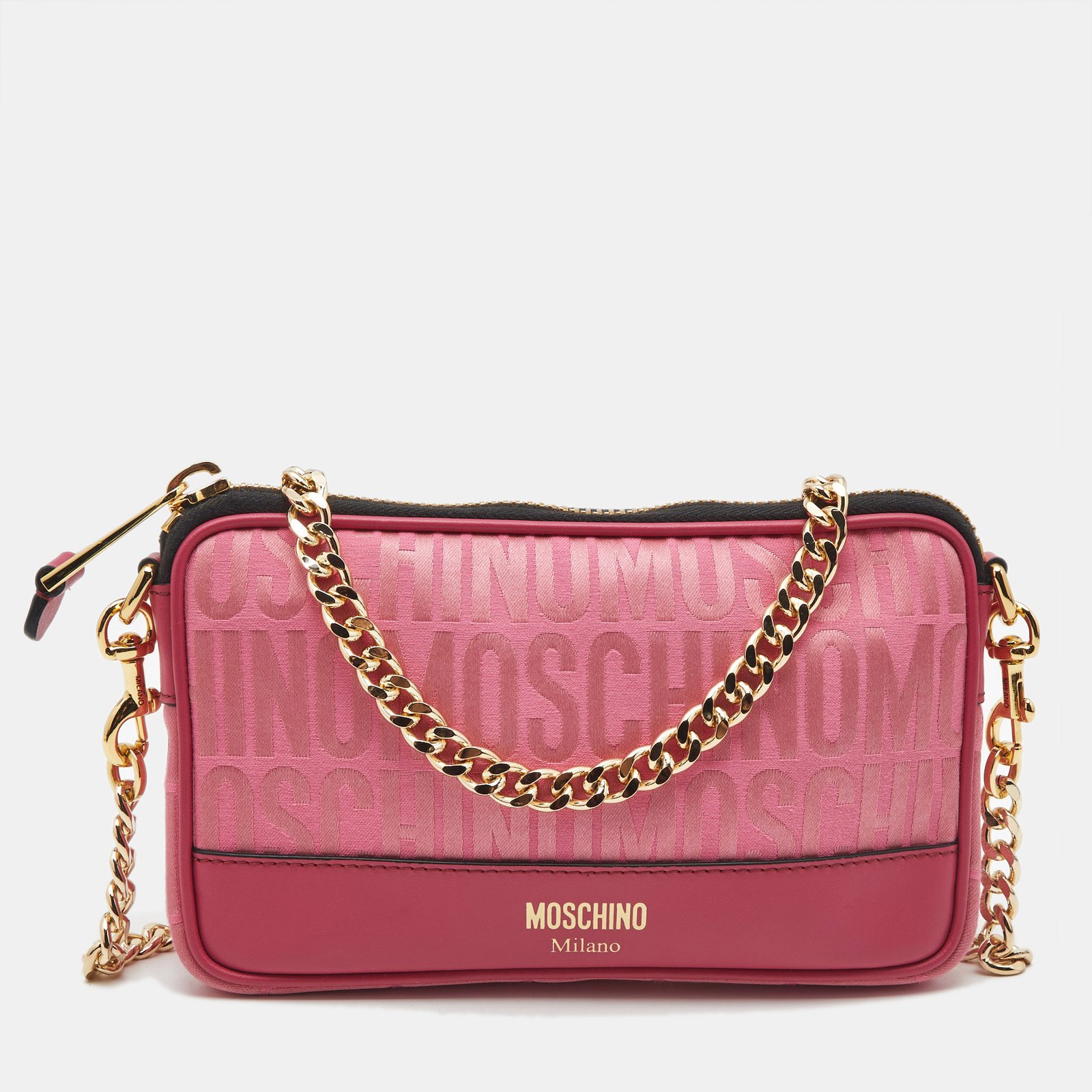 moschino fuchsia logo jacquard fabric chain clutch