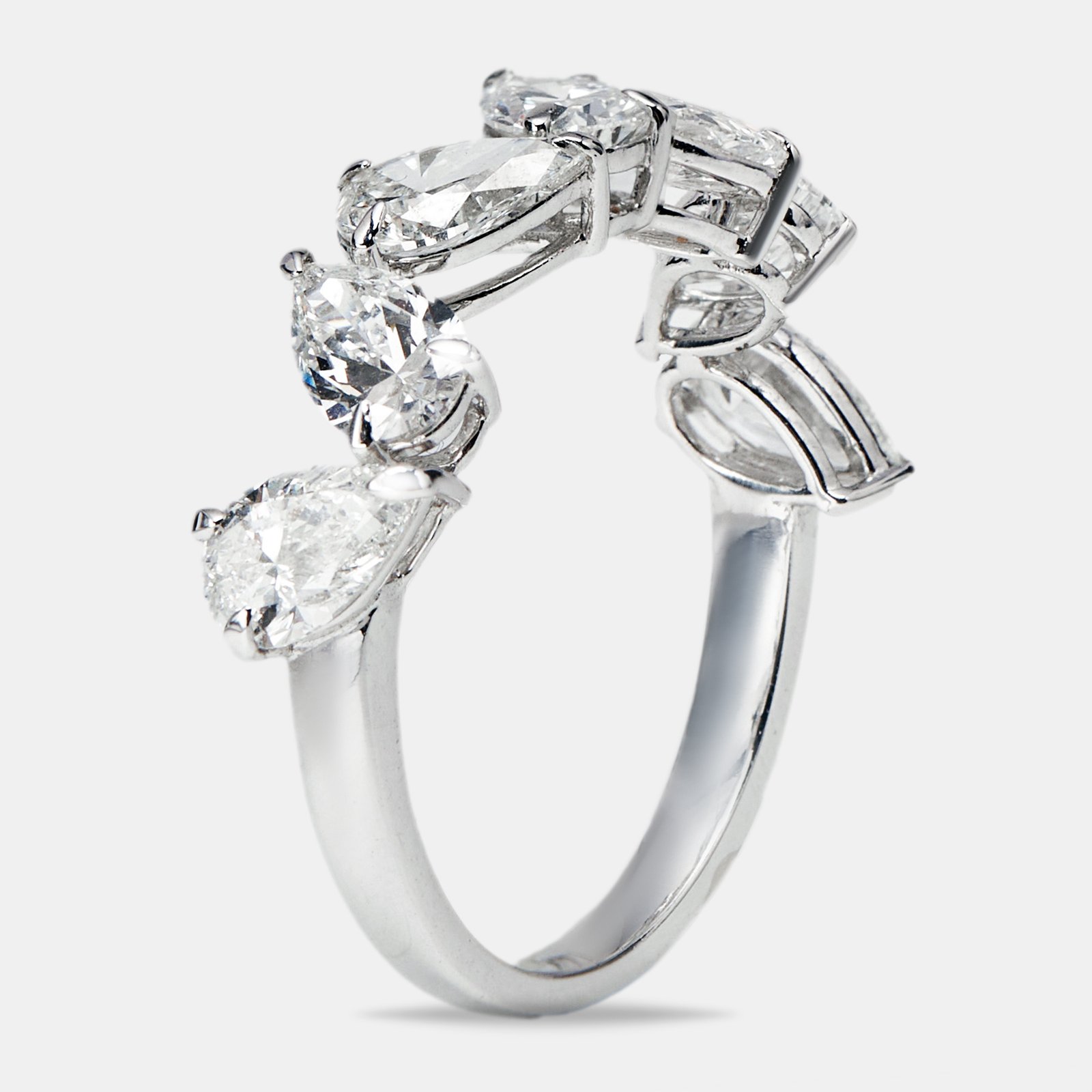 2.30 cts pear lab grown diamond 18k white gold ring size 55