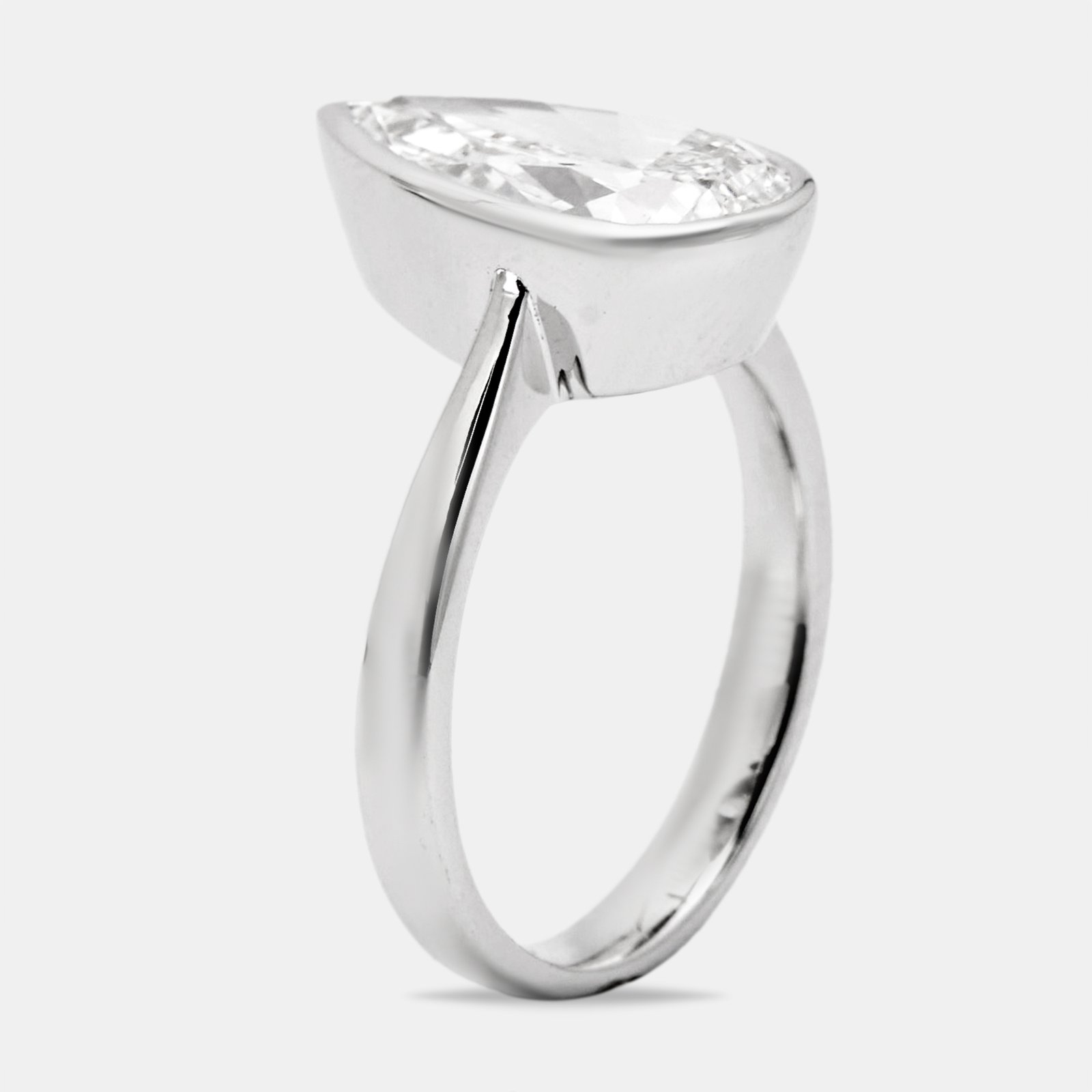 3.00 cts pear brilliant cut lab grown diamond 18k white gold ring size 54