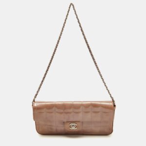 chanel dusty pink quilted patent leather chocolate bar cc east west flap bag